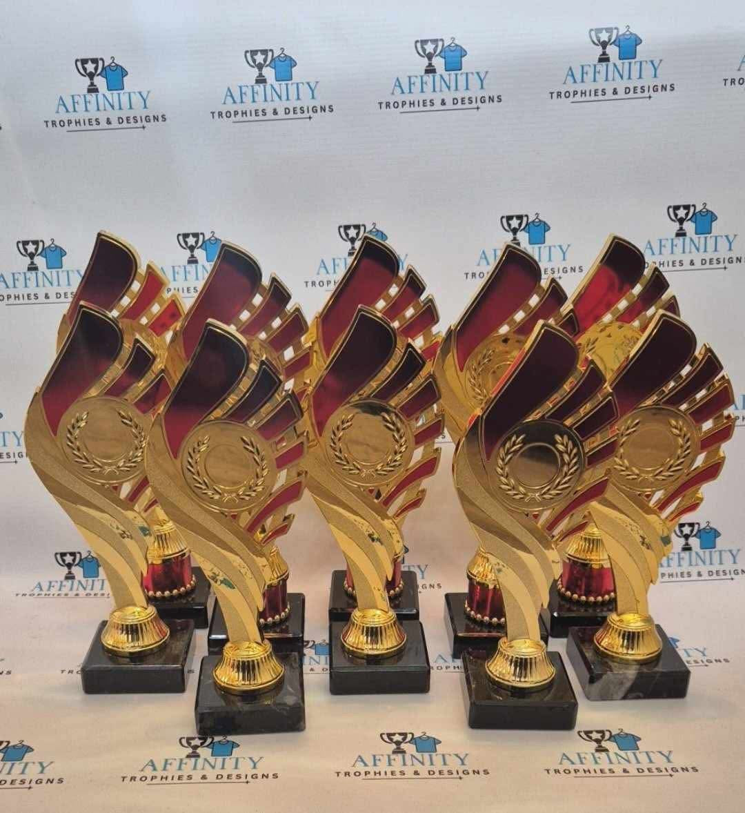 10x Red/Gold Trophies